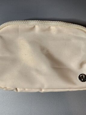 lululemon athletica Cream Travel Pouch
